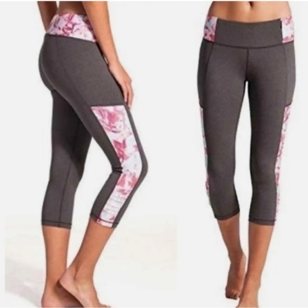 CALIA Ruched Leg Capri Leggings